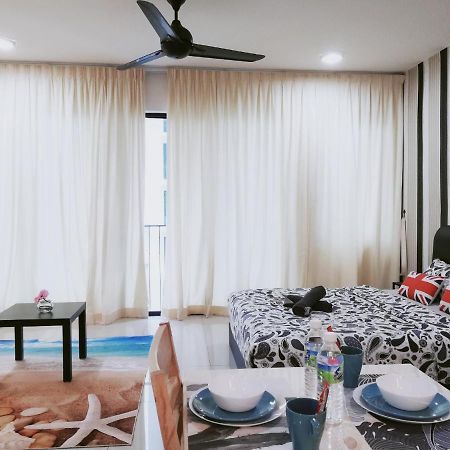 Peanut Butter Homestay - Trefoil Setia Alam Shah Alam Bagian luar foto