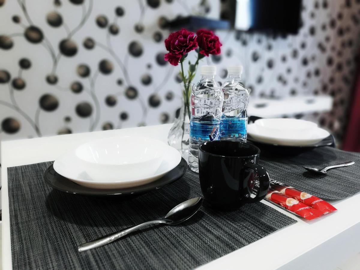 Peanut Butter Homestay - Trefoil Setia Alam Shah Alam Bagian luar foto