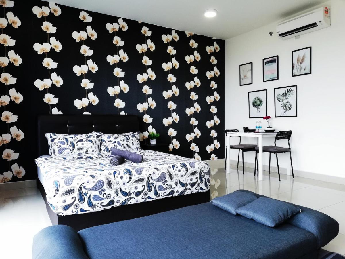 Peanut Butter Homestay - Trefoil Setia Alam Shah Alam Bagian luar foto